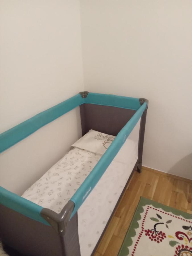 Vedrana-Near Centre And Free Garage, Electricity For Electric Cars Zagreb Ngoại thất bức ảnh