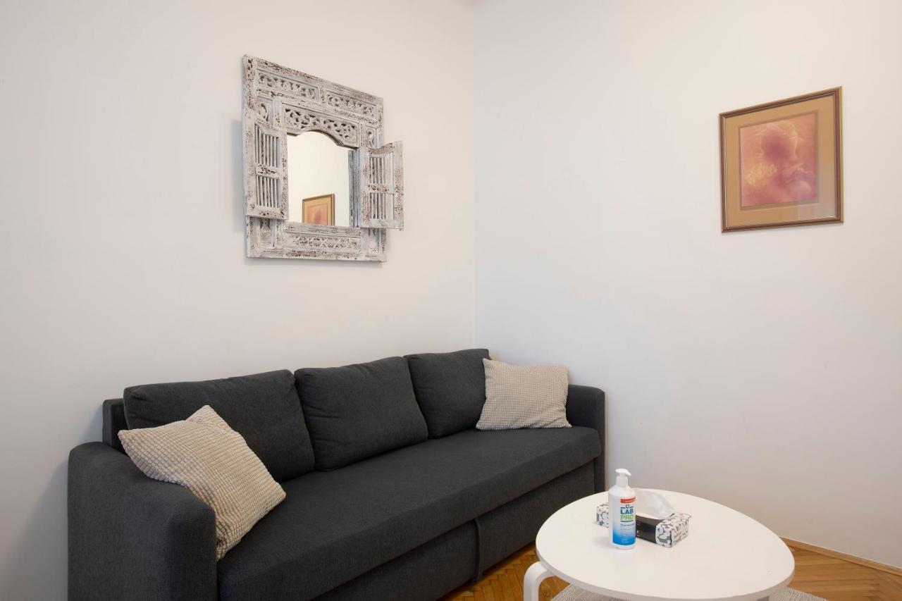 Vedrana-Near Centre And Free Garage, Electricity For Electric Cars Zagreb Ngoại thất bức ảnh