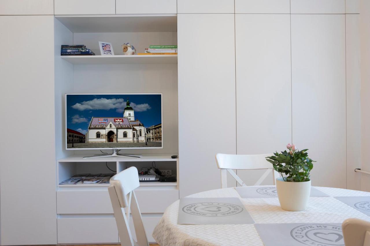 Vedrana-Near Centre And Free Garage, Electricity For Electric Cars Zagreb Ngoại thất bức ảnh