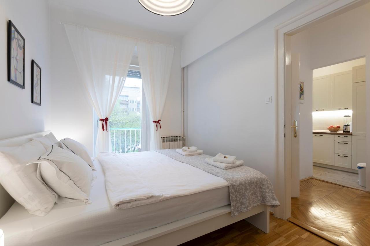 Vedrana-Near Centre And Free Garage, Electricity For Electric Cars Zagreb Ngoại thất bức ảnh